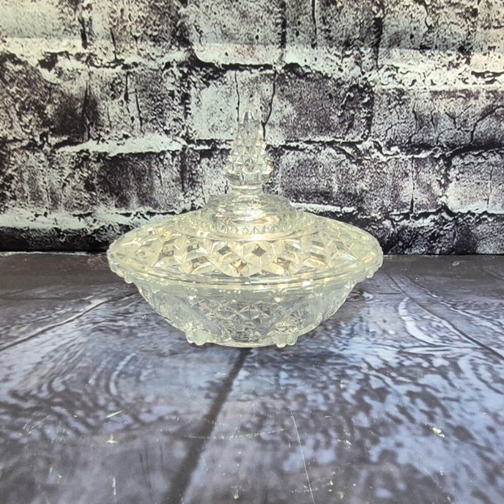 Vintage Carved Glass Clear Bowl Candy Dish With Lid